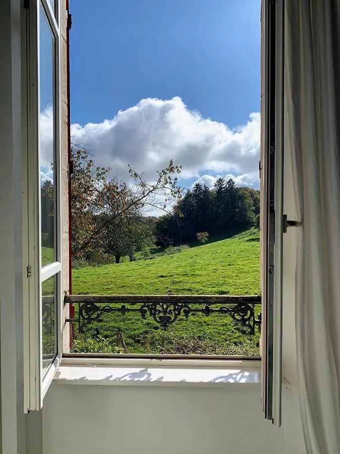 Chateau De La Combe Suites La Celle